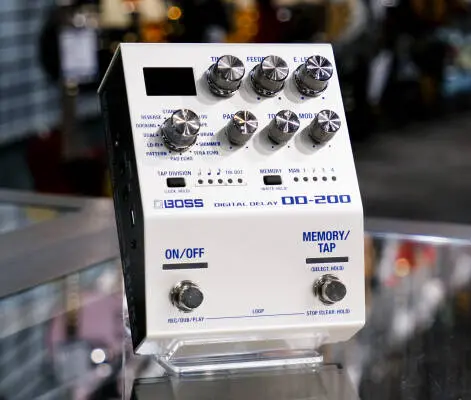 BOSS - DD-200 Digital Delay